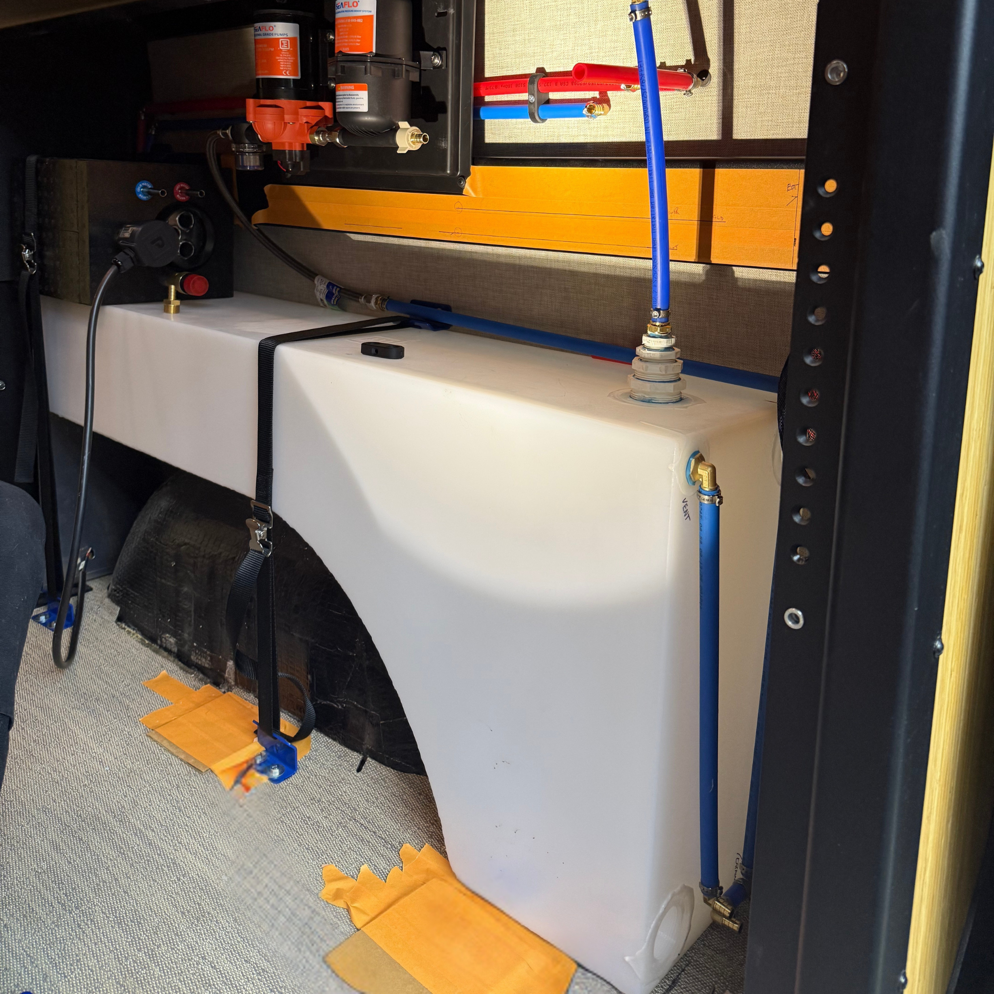 How to Pick the Best Water Tank for Your Camper Van – GoCode
