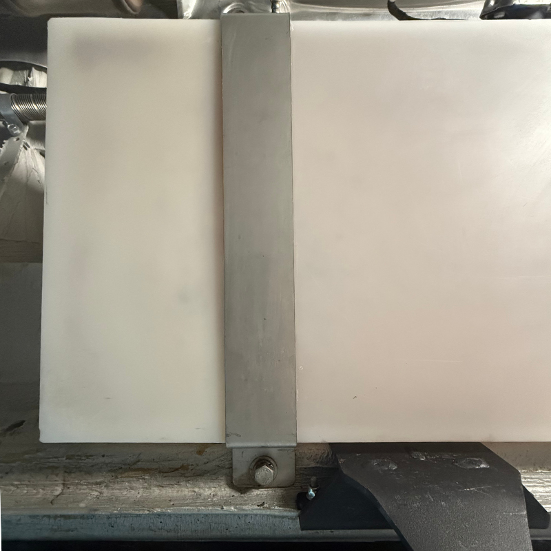 sprinter undermount water tank bracket