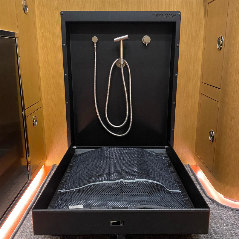 Tetravan Folding Shower 2.1 with Magnetic Curtain