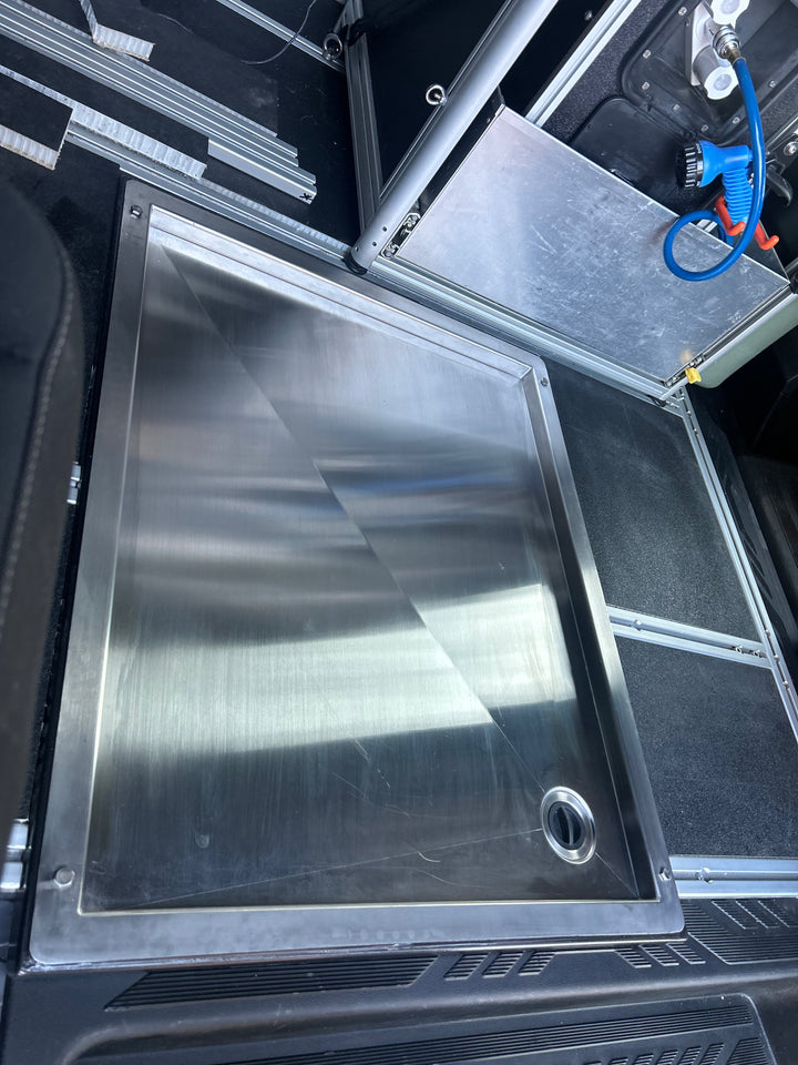 Tetravan In-Floor Shower Pan STAINLESS STEEL