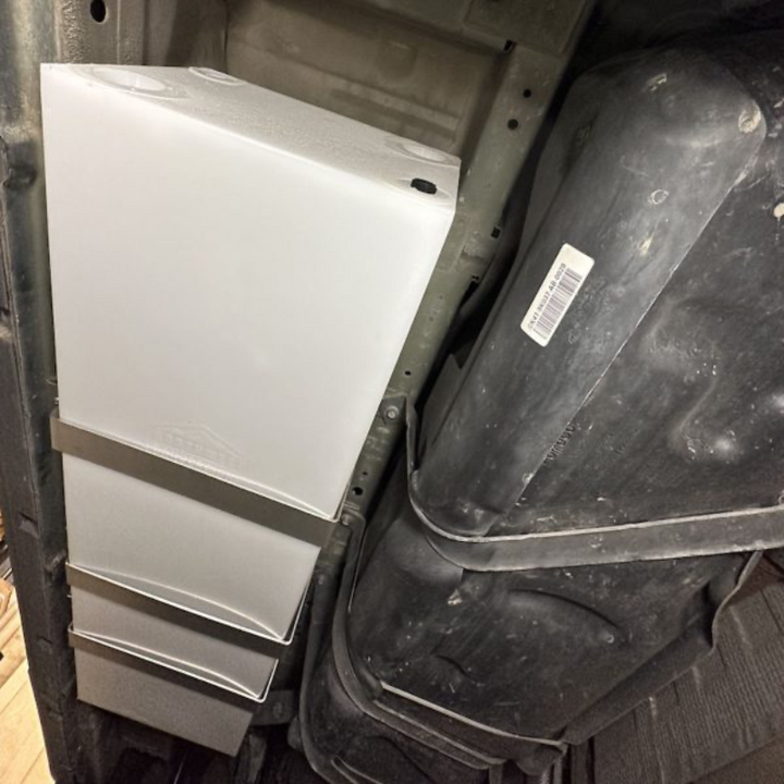 20 gallon driver side undermount transit water tank